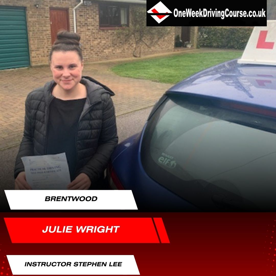 Intensive Driving Courses Brentwood, Shenfield, Warley, Wyatts Green, Ingrave, Hutton, Pilgrims Hatch. Driving Lessons Brentwood, Driving Schools Brentwood, Driving Instructors Brentwood | Crash Courses Brentwood | One Week Driving Courses Brentwood | Pass your test in a week in Brentwood | Guaranteed Pass Courses Brentwood | Driving Lessons Brentwood