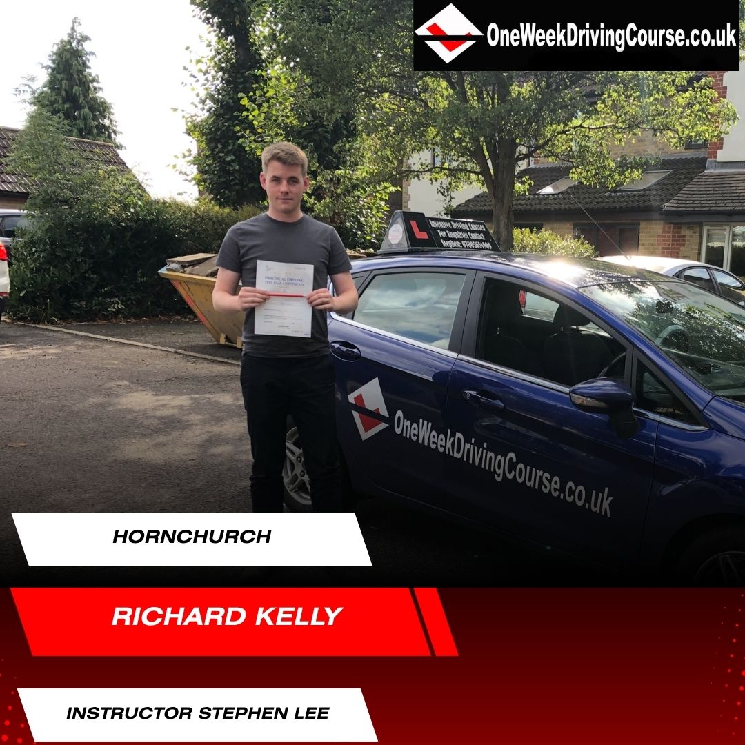 Intensive Driving Courses Hornchurch, Romford, Hacton, Rainham, Dagenham, Harold Hill. Driving Lessons Hornchurch, Driving Schools Hornchurch, Driving Instructors Hornchurch | Crash Courses Hornchurch | One Week Driving Courses Hornchurch | Pass your test in a week in Hornchurch | Guaranteed Pass Courses Hornchurch | Driving Lessons Hornchurch