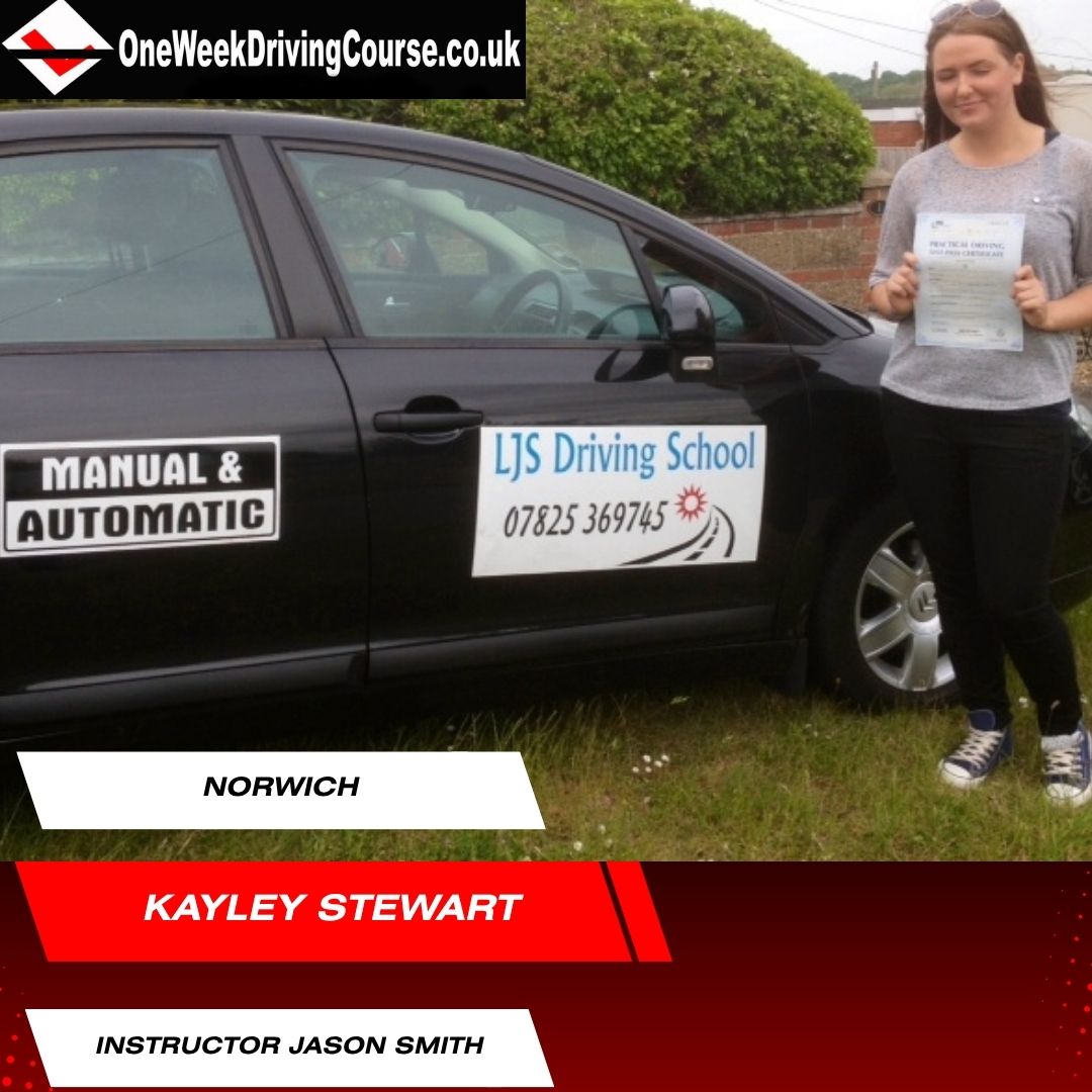 Intensive Driving Courses Norwich, Sprowston, Earlham, Hethersett, Costessey, Rackheath, Brundall. Driving Lessons Norwich, Driving Schools Norwich, Driving Instructors Norwich | Crash Courses Norwich | One Week Driving Courses Norwich | Pass your test in a week in Norwich | Guaranteed Pass Courses Norwich | Driving Lessons Norwich