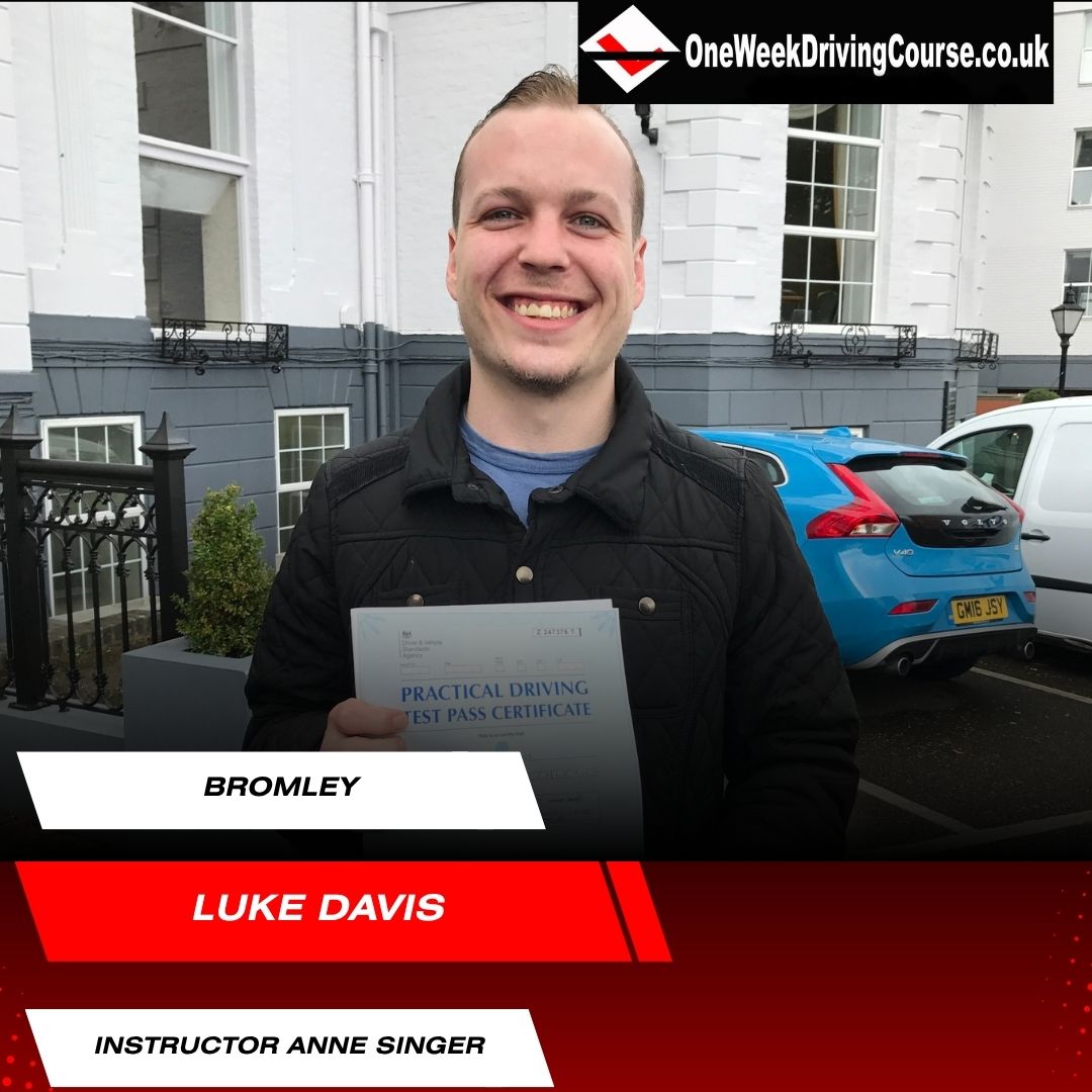 Intensive Driving Courses South East London, Greenwich, Eltham, Sidcup, Welling, Bromley. Driving Lessons South East London, Driving Schools South East London, Driving Instructors South East London | Crash Courses South East London | One Week Driving Courses South East London | Pass your test in a week in South East London | Guaranteed Pass Courses South East London | Driving Lessons South East London