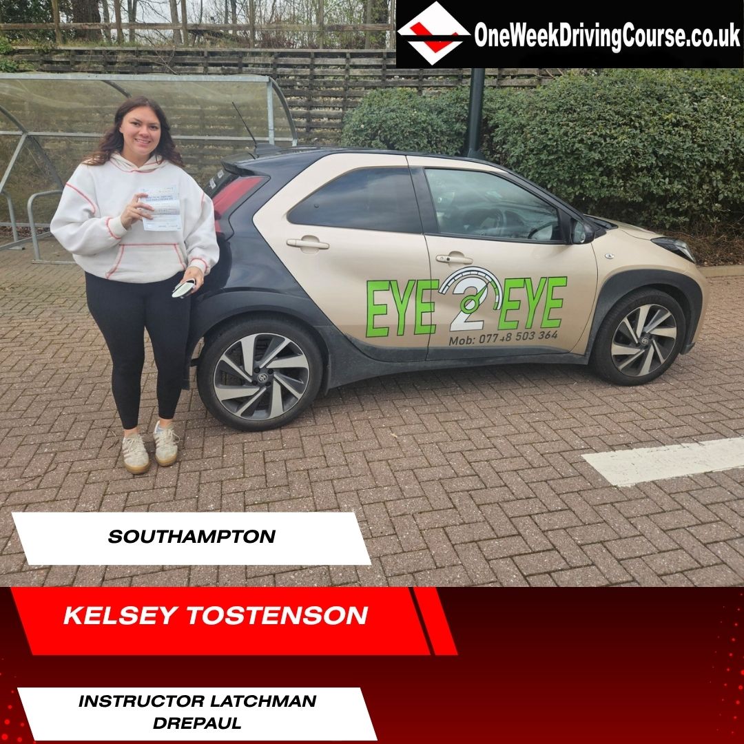 Intensive Driving Courses Southampton, Shirley, Woolston, Sholing, Bitterne. Driving Lessons Southampton, Driving Schools Southampton, Driving Instructors Southampton | Crash Courses Southampton | One Week Driving Courses Southampton | Pass your test in a week in Southampton | Guaranteed Pass Courses Southampton | Driving Lessons Southampton