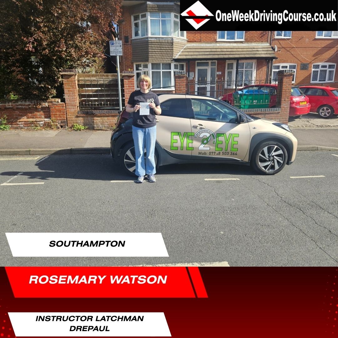 Intensive Driving Courses Southampton, Shirley, Woolston, Sholing, Bitterne. Driving Lessons Southampton, Driving Schools Southampton, Driving Instructors Southampton | Crash Courses Southampton | One Week Driving Courses Southampton | Pass your test in a week in Southampton | Guaranteed Pass Courses Southampton | Driving Lessons Southampton