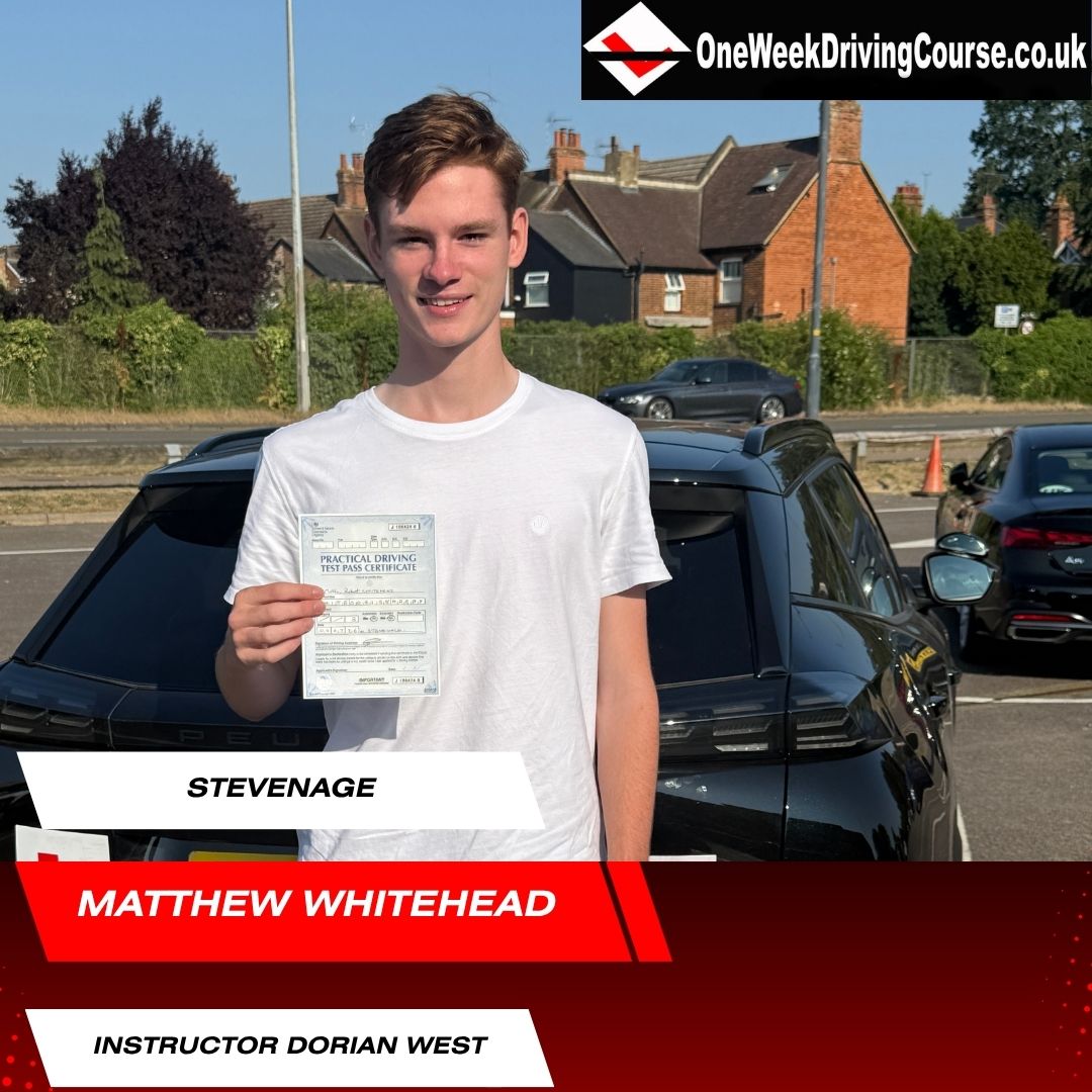 Intensive Driving Courses Stevenage, Letchworth, Chells, Poplar, Langley, Graveley. Driving Lessons Stevenage, Driving Schools Stevenage, Driving Instructors Stevenage | Crash Courses Stevenage | One Week Driving Courses Stevenage | Pass your test in a week in Stevenage | Guaranteed Pass Courses Stevenage | Driving Lessons Stevenage